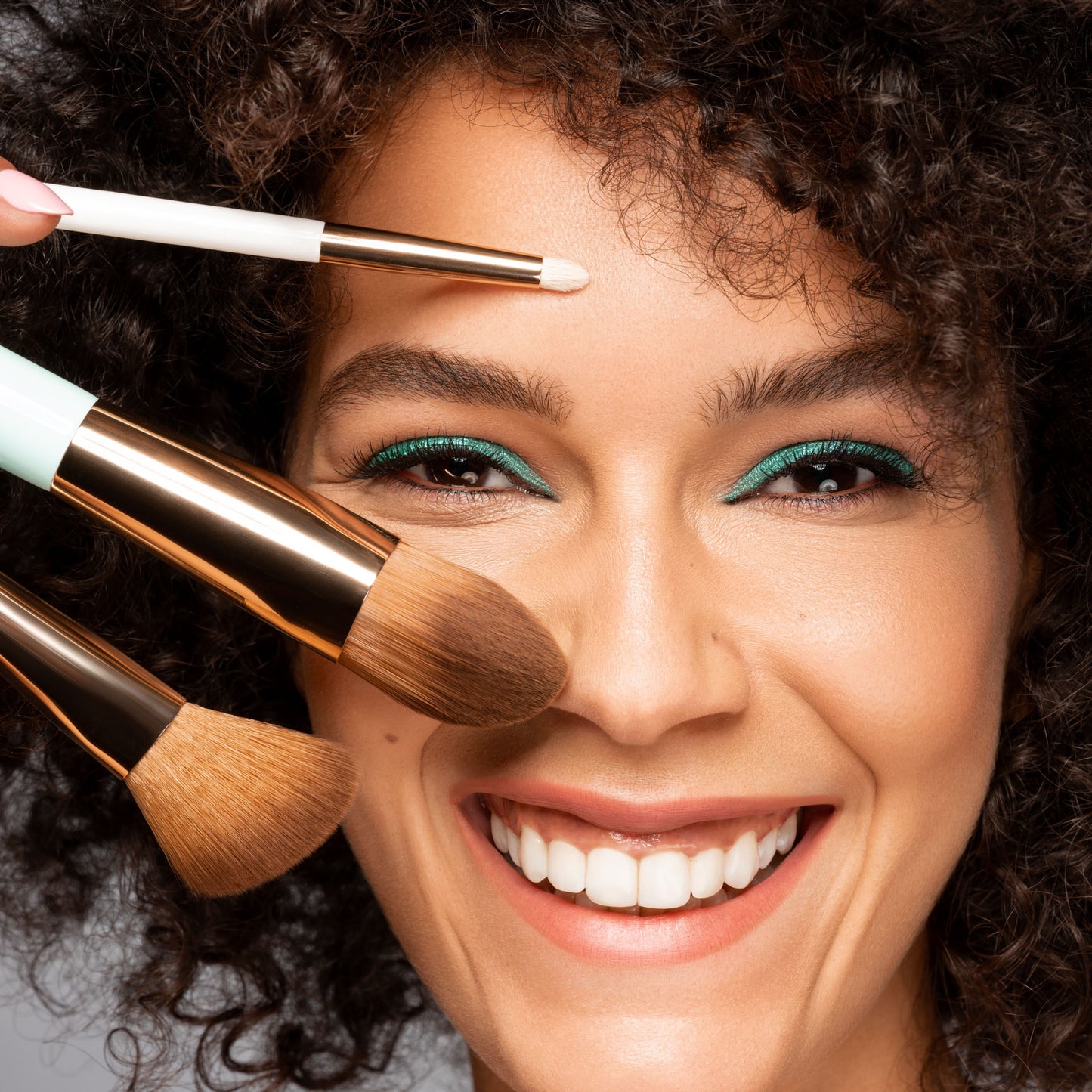 115 Retractable Lip Brush